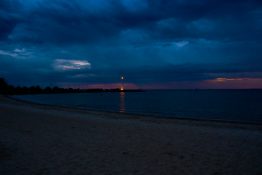 stunning-evening-at-st-kilda-beach-melbourne-australia-22