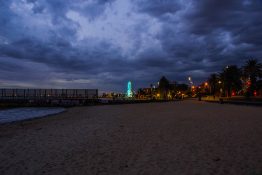 stunning-evening-at-st-kilda-beach-melbourne-australia-46